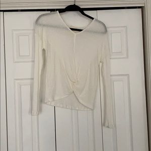 trendy white long sleeve top